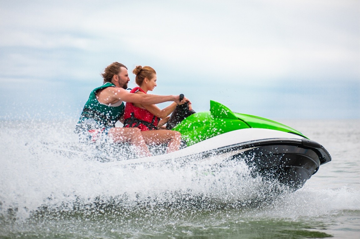 The Differences between a WaveRunner and a Jet Ski