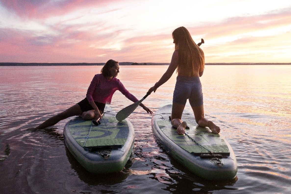How to paddle board for beginners?